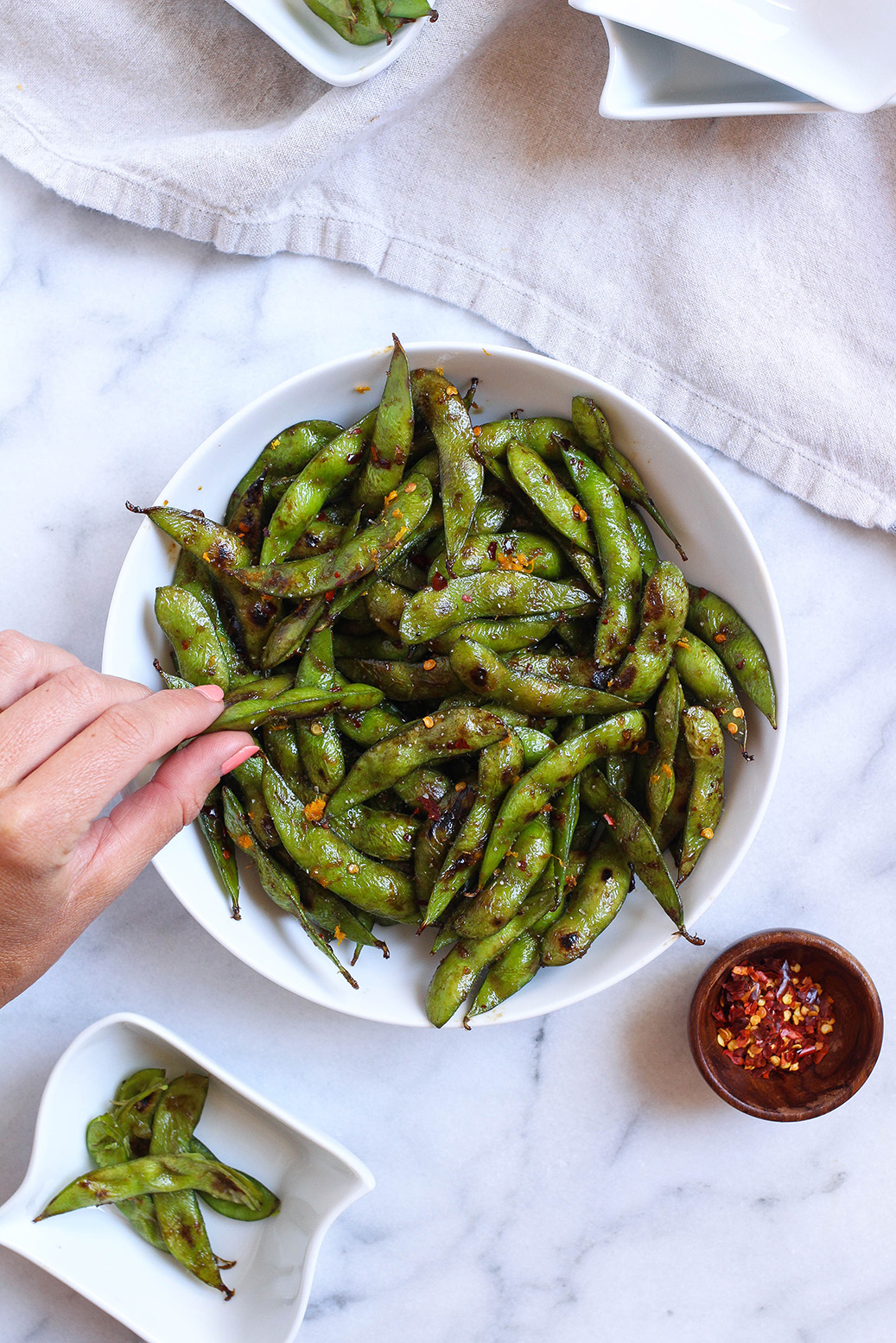 15 Minute Orange Spiced Edamame - a healthy & protein packed snack