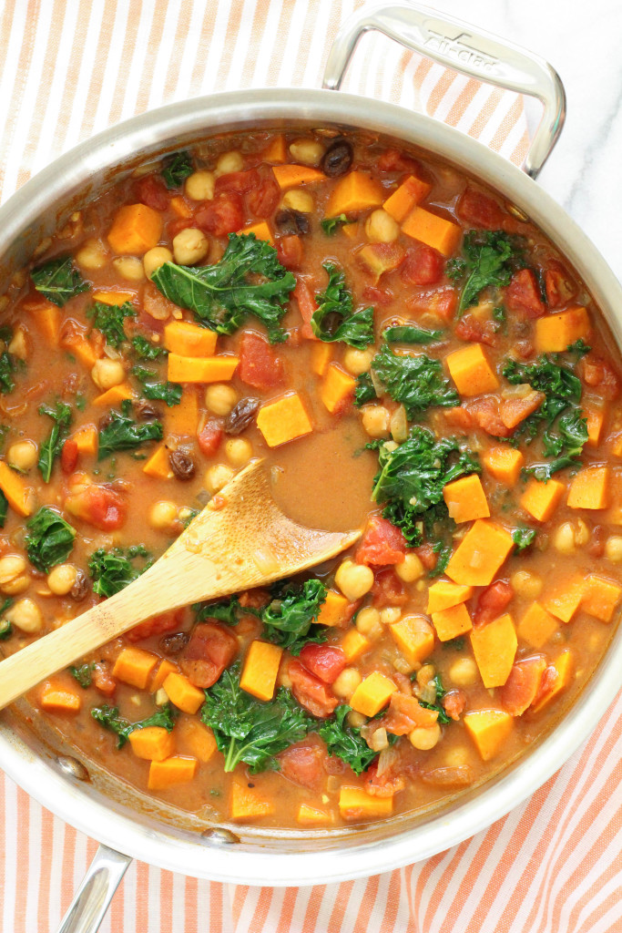 Curried Sweet Potato Stew - hearty vegan stew with garbanzo beans and coconut milk broth