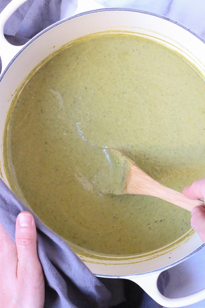 FiveIngredientRoastedBroccoliSoup7