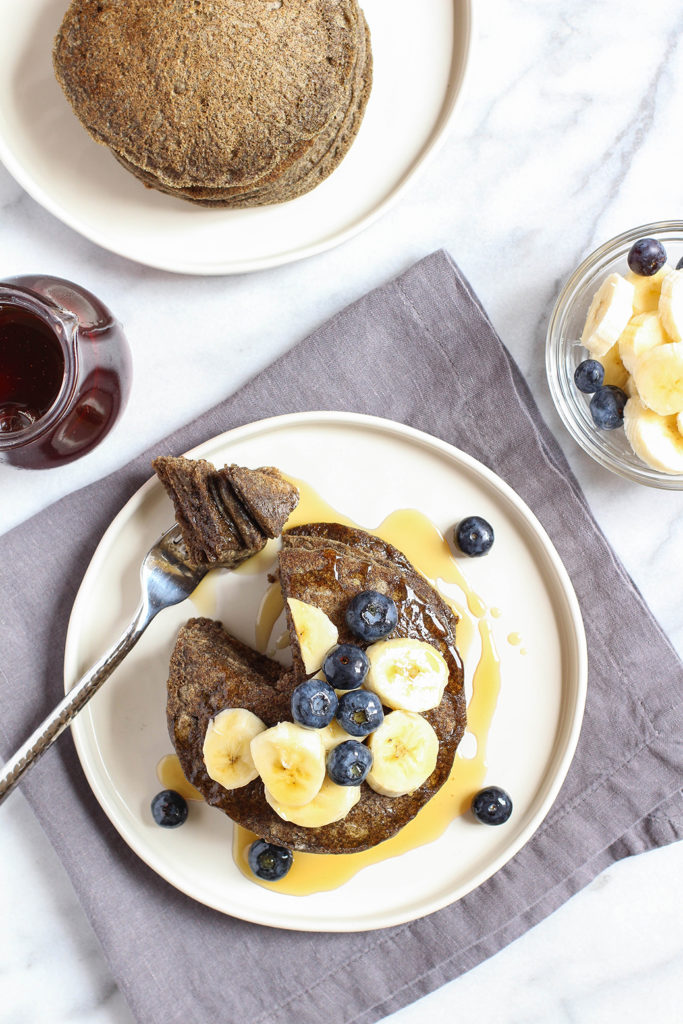 Vegan & gluten free buckwheat pancakes - so light and fluffy and full of nutty buckwheat flavor