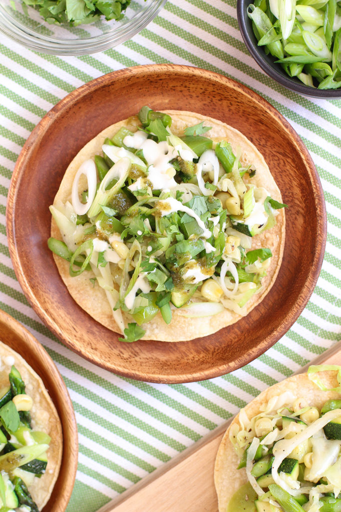 Green veggie tostadas - a quick & easy weeknight meal - vegan & gluten free