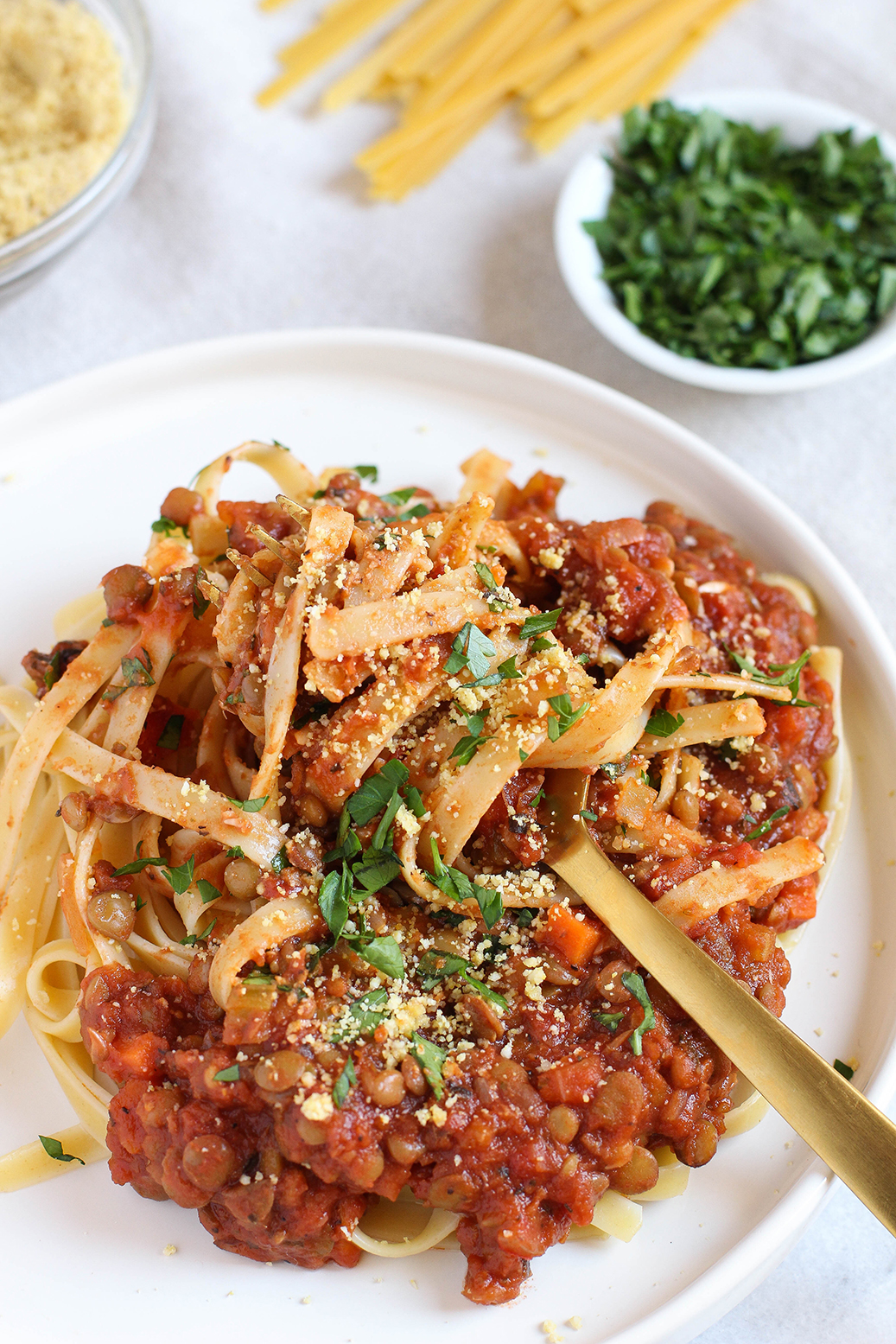 Vegan Weeknight Lentil Bolognese