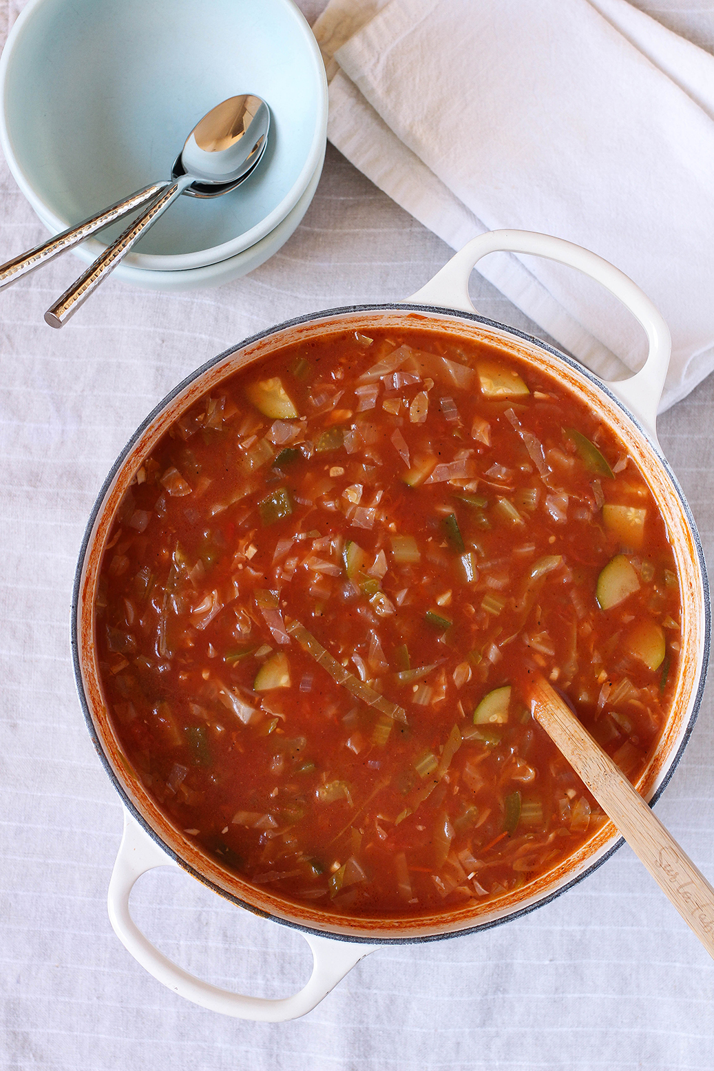 Detoxifying cabbage soup | The Mostly Vegan