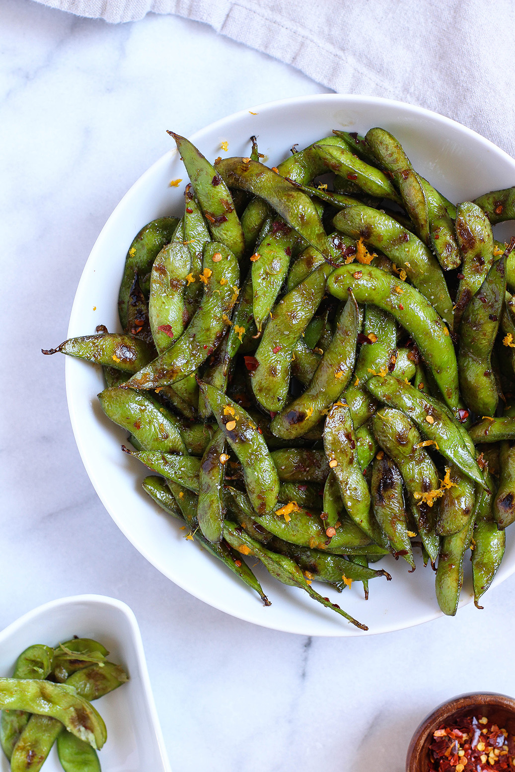 15 Minute Orange Spiced Edamame - a healthy & protein packed snack