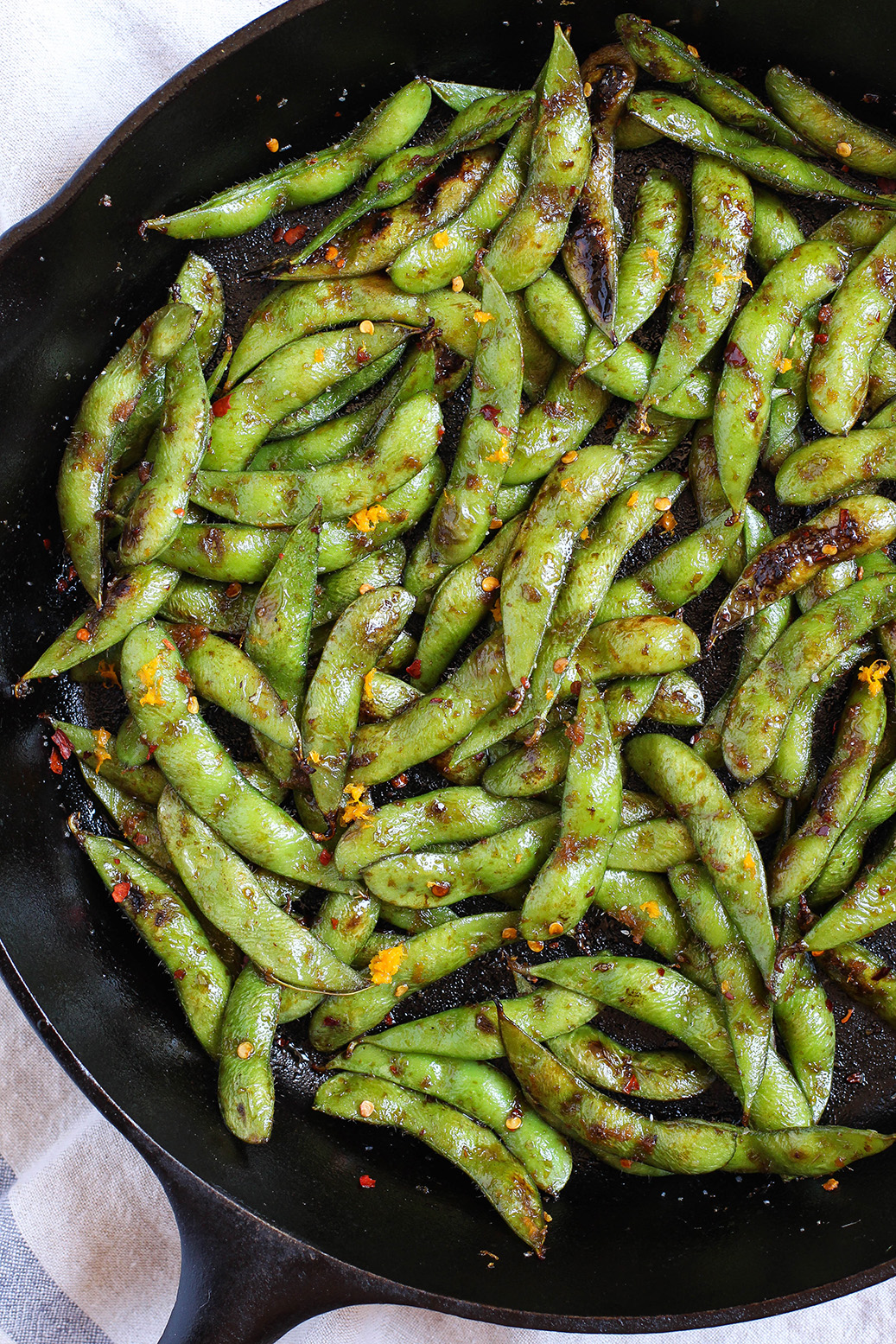 15 Minute Orange Spiced Edamame - a healthy & protein packed snack